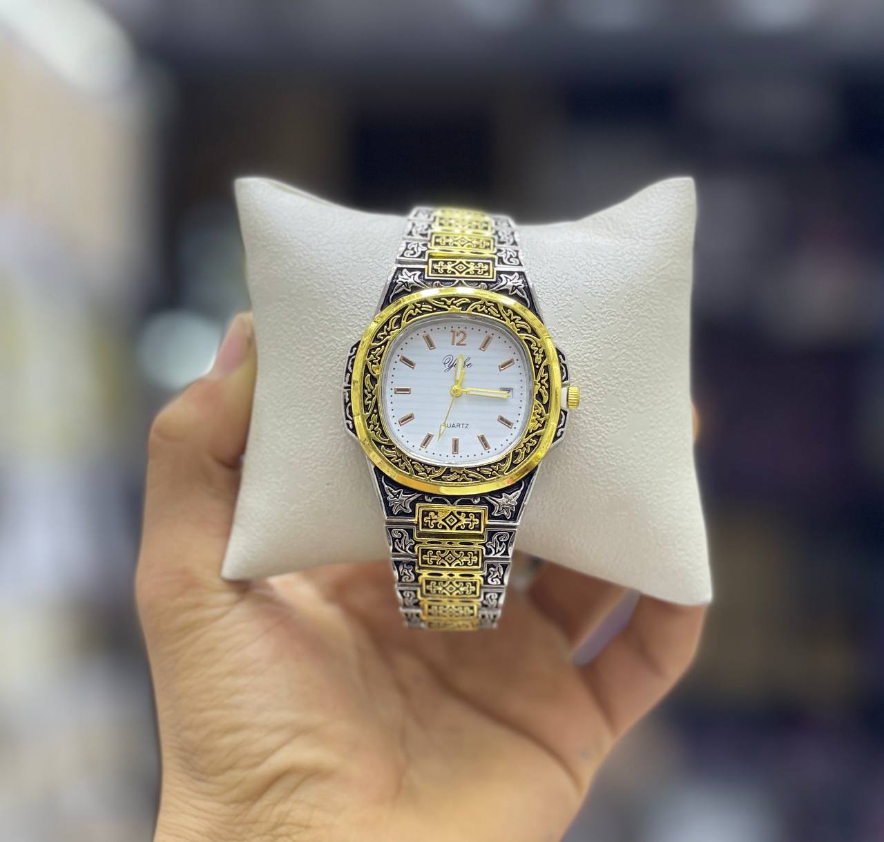 ساعة رياضية كرونوغراف